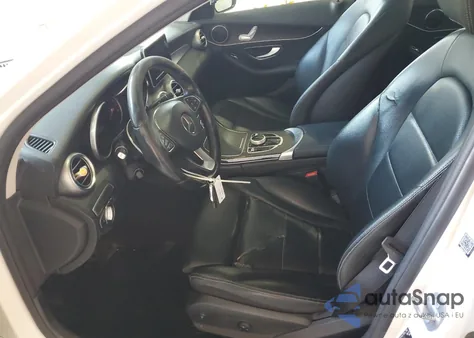 2017 Mercedes-Benz C 300 из США, поврежденный, VIN 55SWF4JB7HU233112